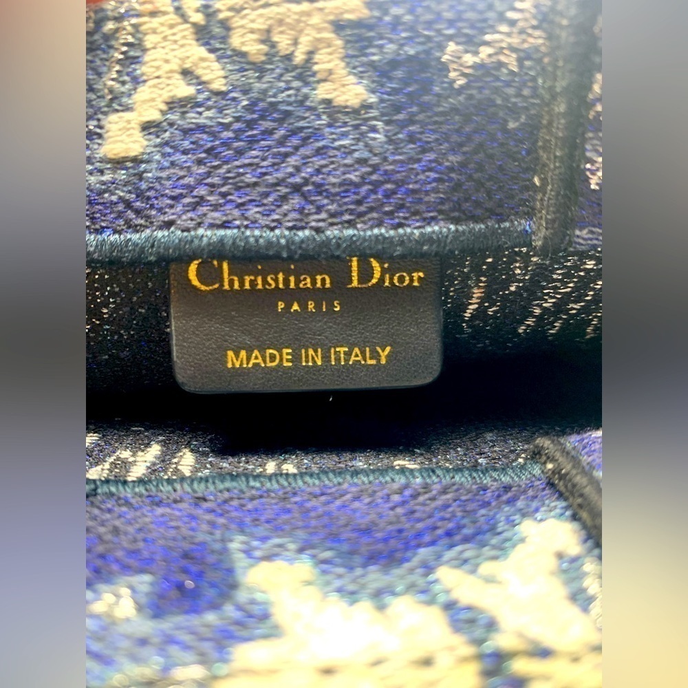 Christian Dior Vertical Book Tote - Picture 5 of 6
